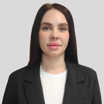 Карякина Екатерина - Менеджер по работе с клиентами